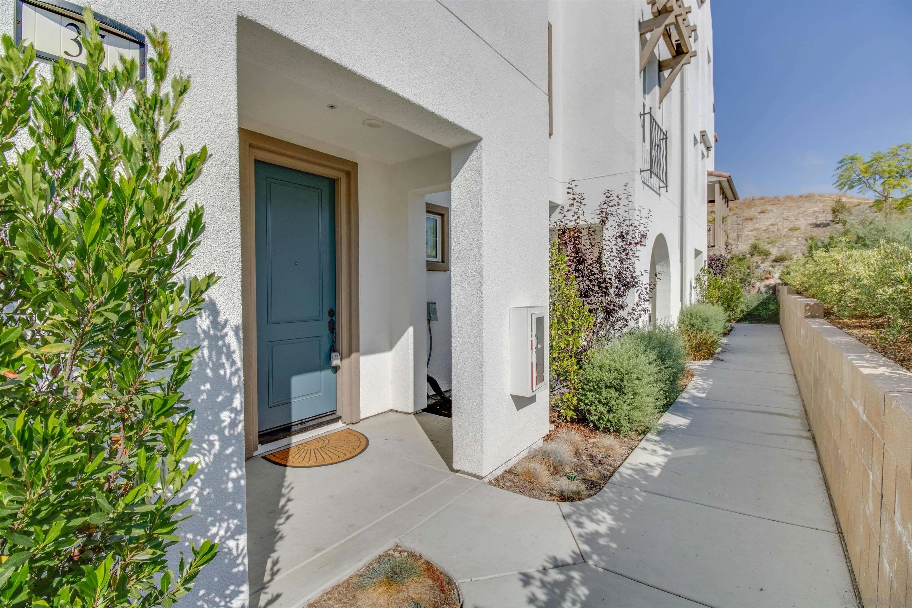 6012 Village Center Loop Road, Unit 35 San Diego, CA 92130 - Photo 28 of 29