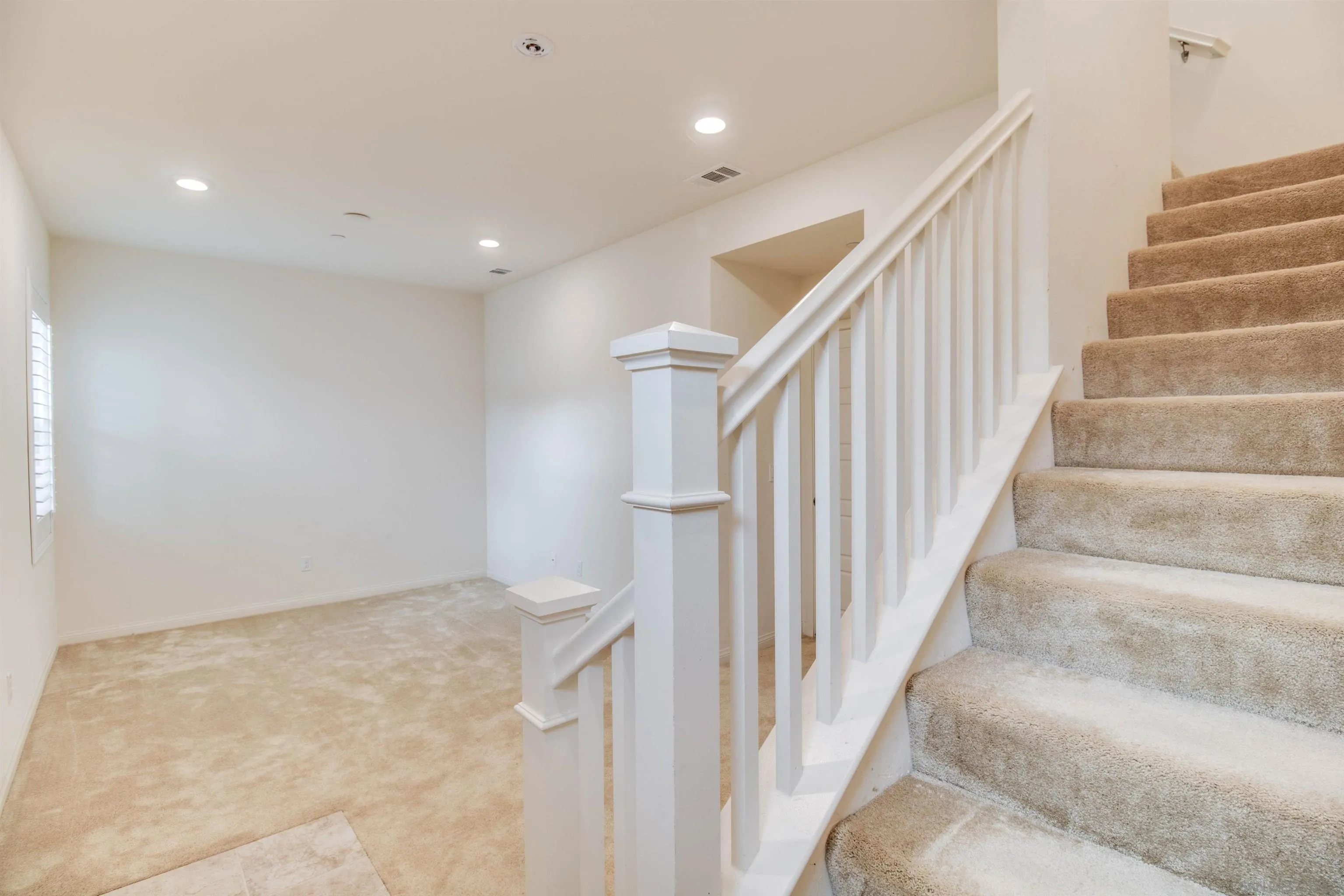 6012 Village Center Loop Road, Unit 35 San Diego, CA 92130 - Photo 5 of 29