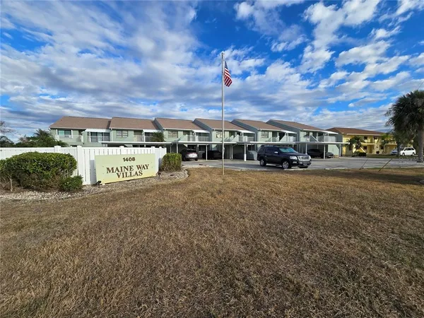 $189,900 | 1408 San Cristobal Avenue, Unit 6, Punta Gorda, FL 33983