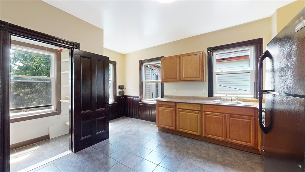 32 Thornton Street, Unit 2 Boston, MA 02119 - Photo 7 of 16