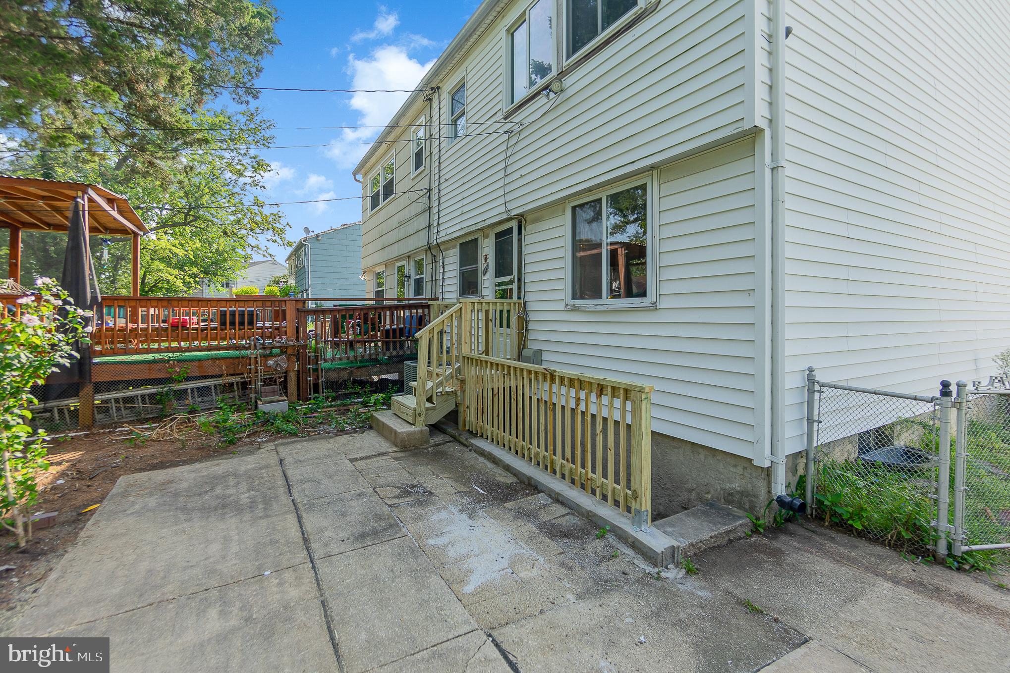 7110 Bexhill Road Baltimore, MD 21244 - Photo 13 of 19
