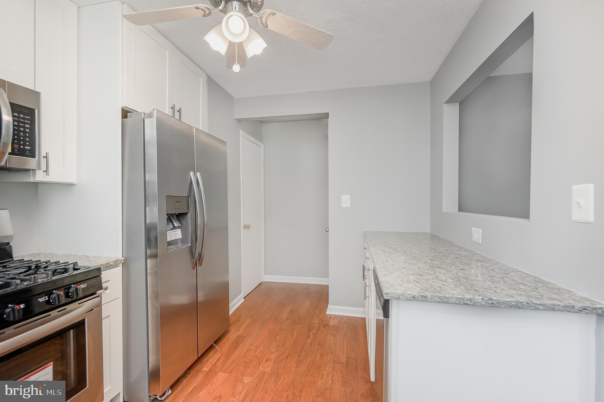 7110 Bexhill Road Baltimore, MD 21244 - Photo 3 of 19