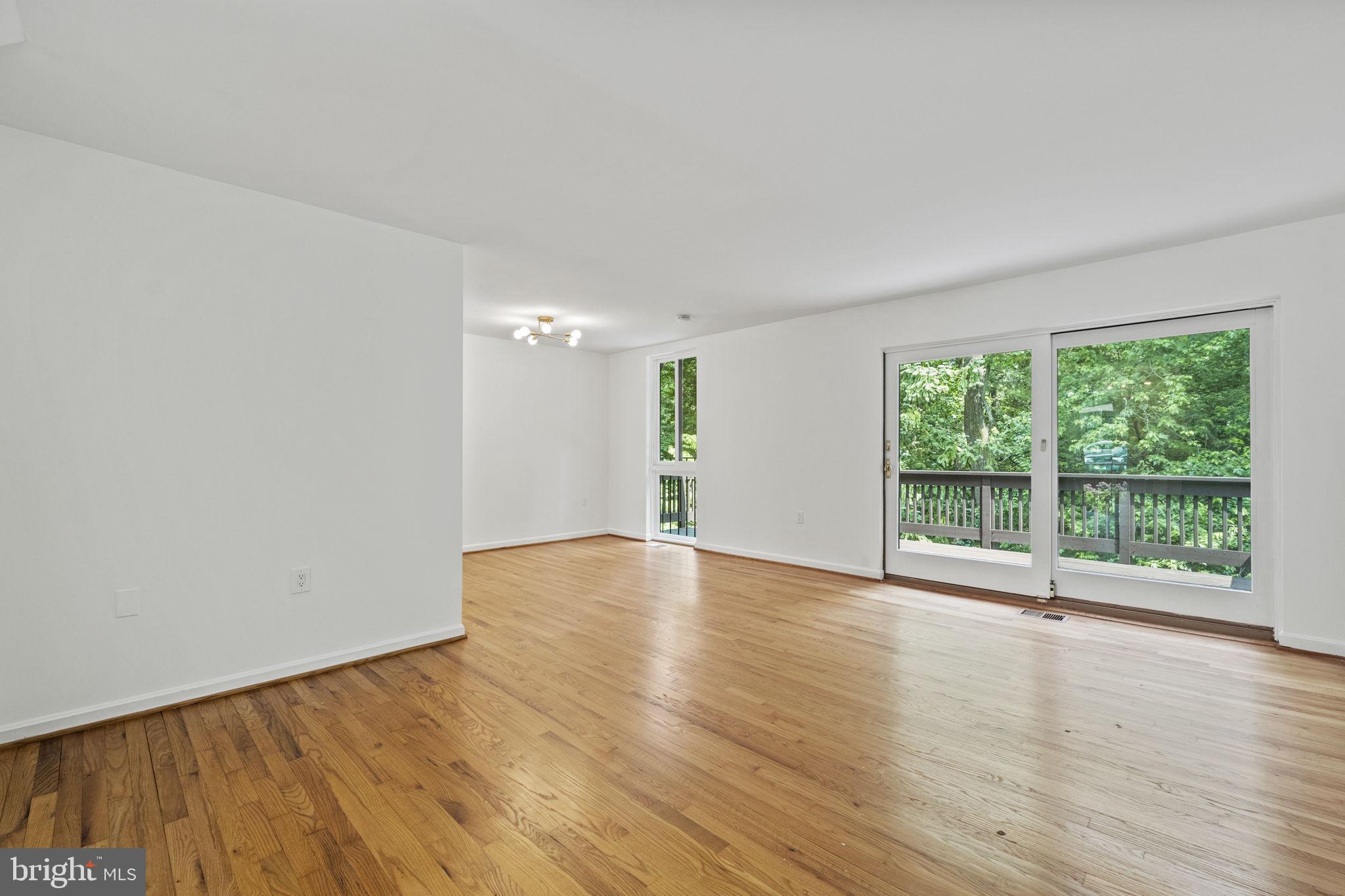 8020 Inverness Ridge Road Potomac, MD 20854 - Photo 13 of 46