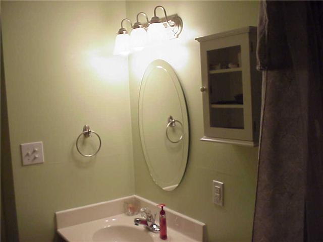 1939 Ruth Drive Indianapolis, IN 46240 - Photo 13 of 17 Gallery Image 13