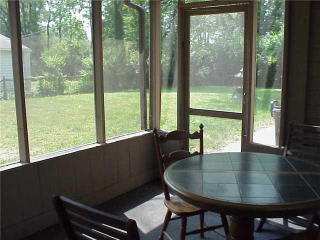 1939 Ruth Drive Indianapolis, IN 46240 - Photo 3 of 17 Gallery Image 3
