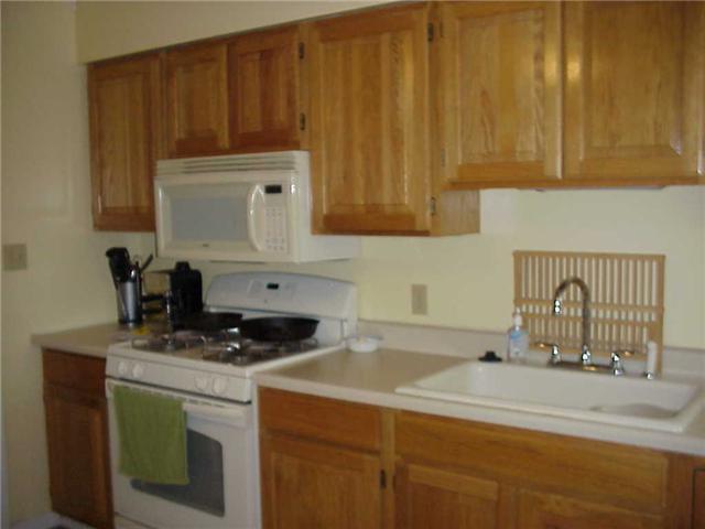 1939 Ruth Drive Indianapolis, IN 46240 - Photo 4 of 17 Gallery Image 4