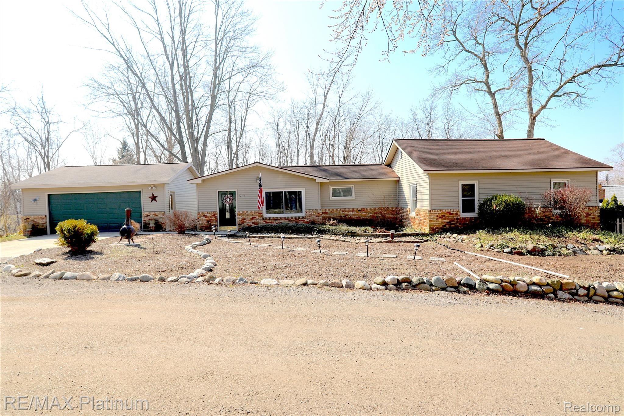 10344 Cedarcrest Road Whitmore Lake, MI 48189 - Photo 1 of 37 10344 Cedarcrest.JPG