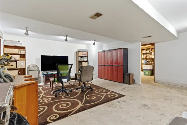 $320,000 | 37471 Illinois Rte 59, Lake Villa, IL 60046