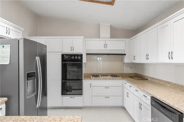 $249,900 | 820 Vista Del Rio, Santa Maria, CA 93458