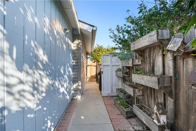 $249,900 | 820 Vista Del Rio, Santa Maria, CA 93458