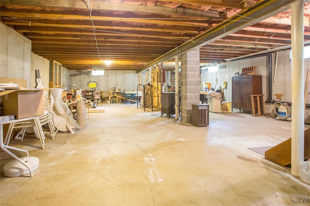 2267 Yost Road Bath, PA 18014 - Photo 12 of 19 Gallery Image 12