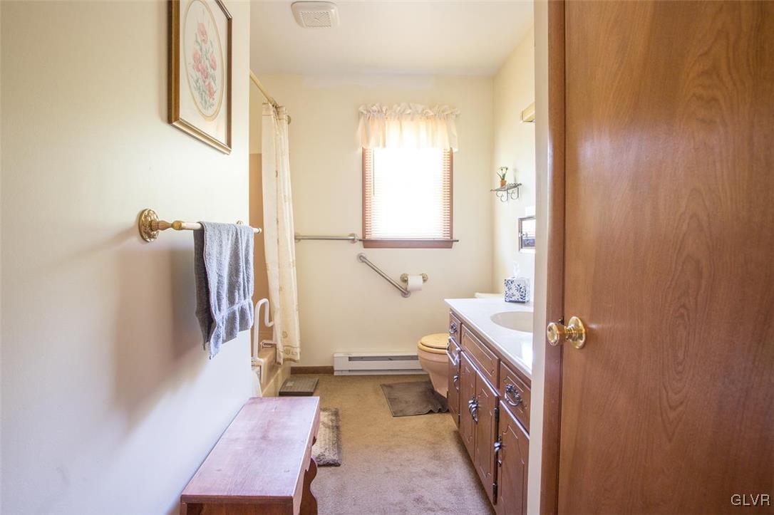 2267 Yost Road Bath, PA 18014 - Photo 7 of 19 Gallery Image 7