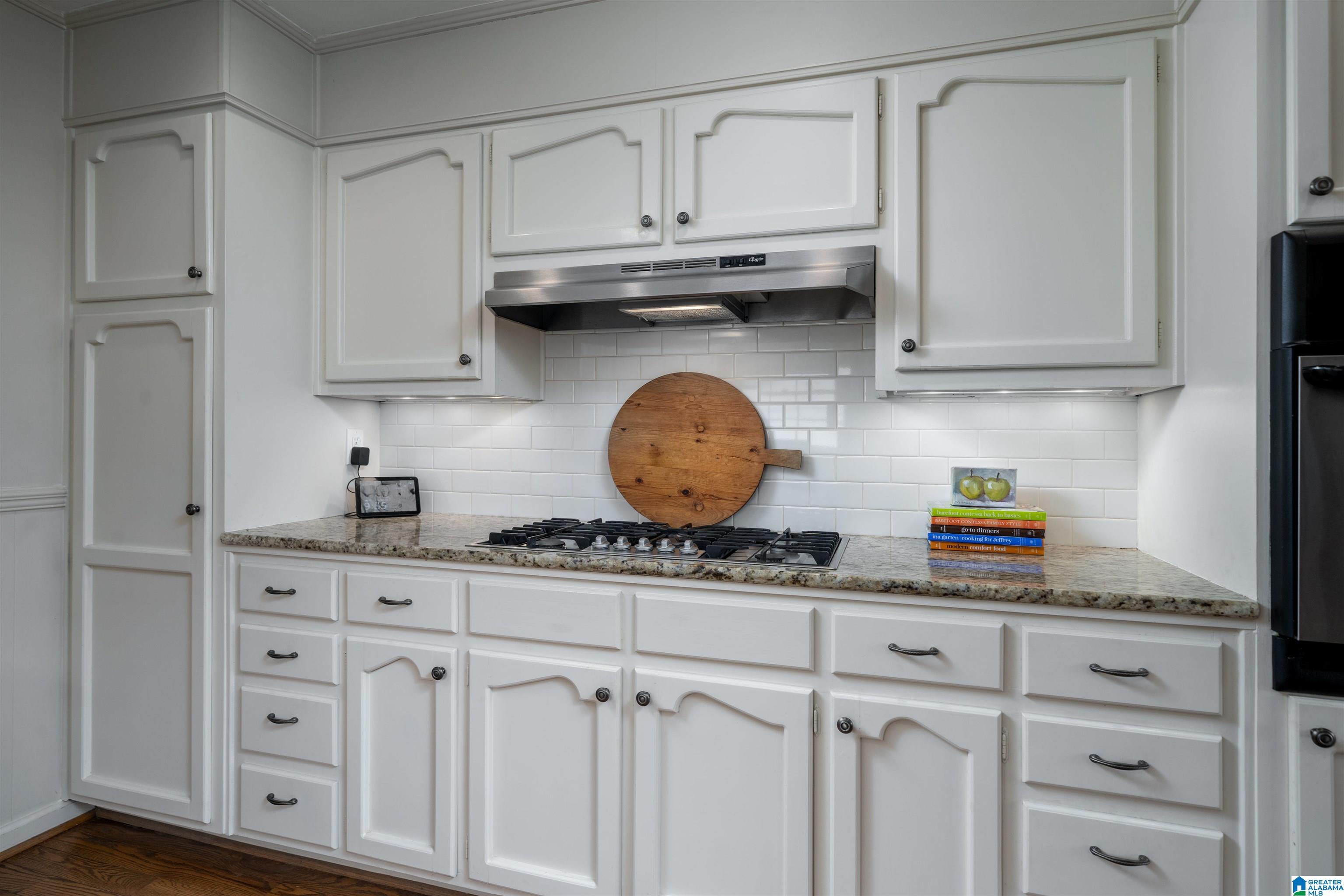 3657 Oakdale Road Birmingham, AL 35223 - Photo 15 of 49