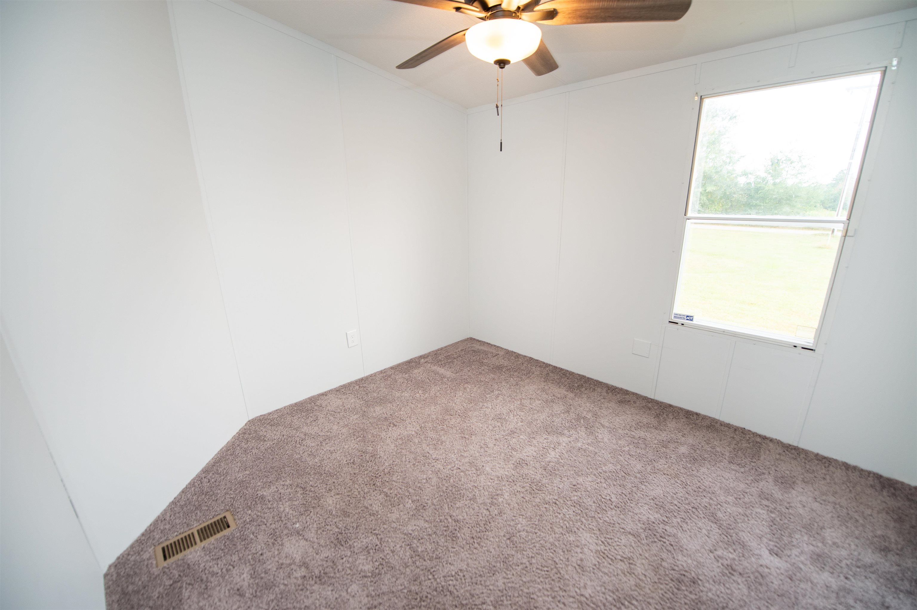 2650 Mt Lebanon Road Campobello, SC 29322 - Photo 17 of 38