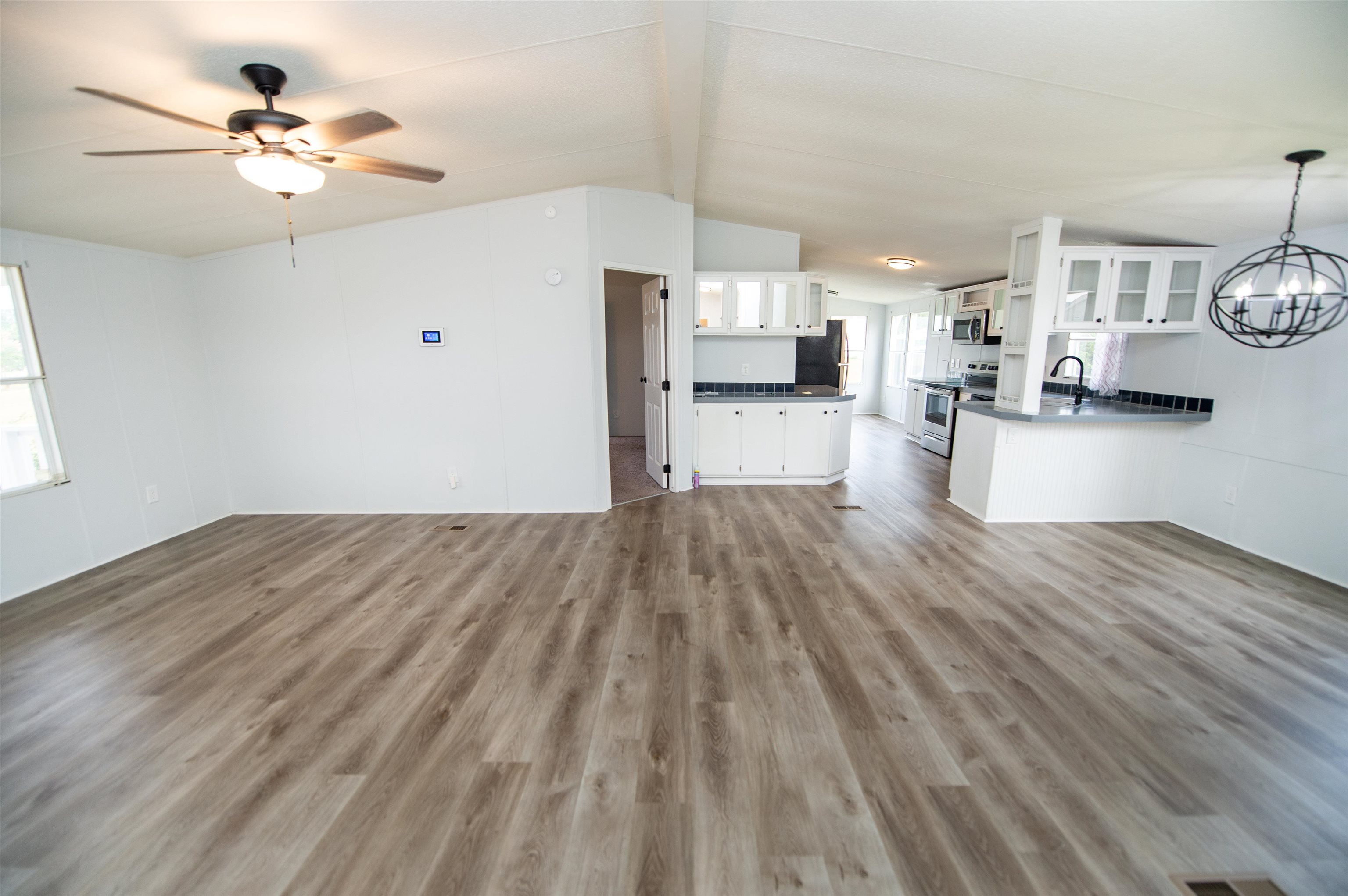 2650 Mt Lebanon Road Campobello, SC 29322 - Photo 7 of 38