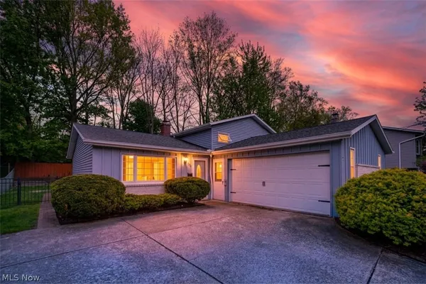 $216,000 | 176 Pinewood Drive, Elyria, OH 44035