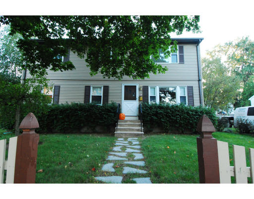 450 Trapelo Road Waltham, MA 02452 - Photo 2 of 14 Gallery Image 2
