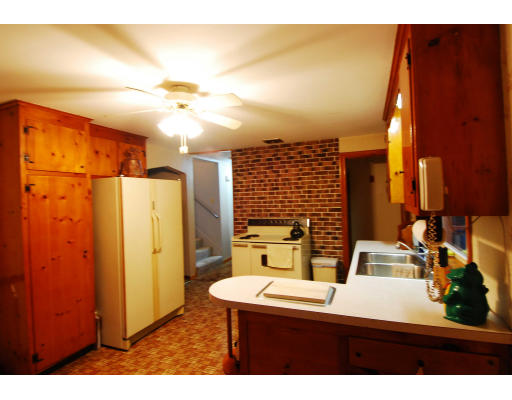 450 Trapelo Road Waltham, MA 02452 - Photo 5 of 14 Gallery Image 5
