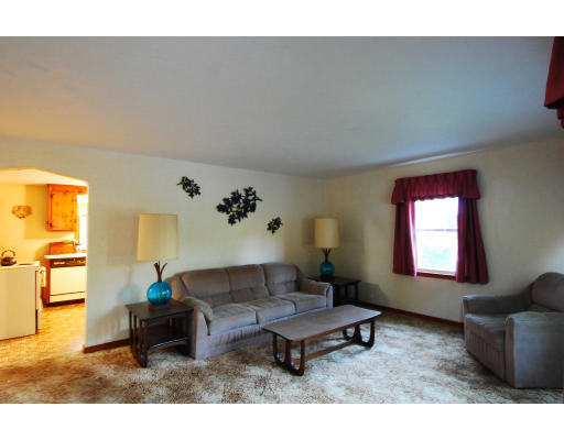 450 Trapelo Road Waltham, MA 02452 - Photo 6 of 14 Gallery Image 6