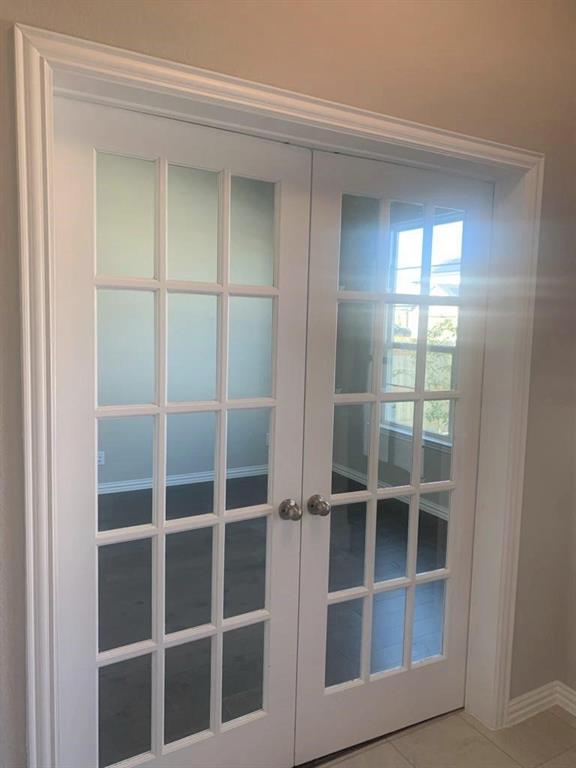 906 Gambel Drive Sherman, TX 75092 - Photo 10 of 26 a view of a glass door