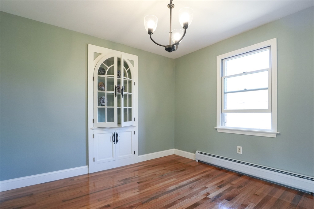 1477 Dunhamtown Brimfield Road Brimfield, MA 01010 - Photo 10 of 34