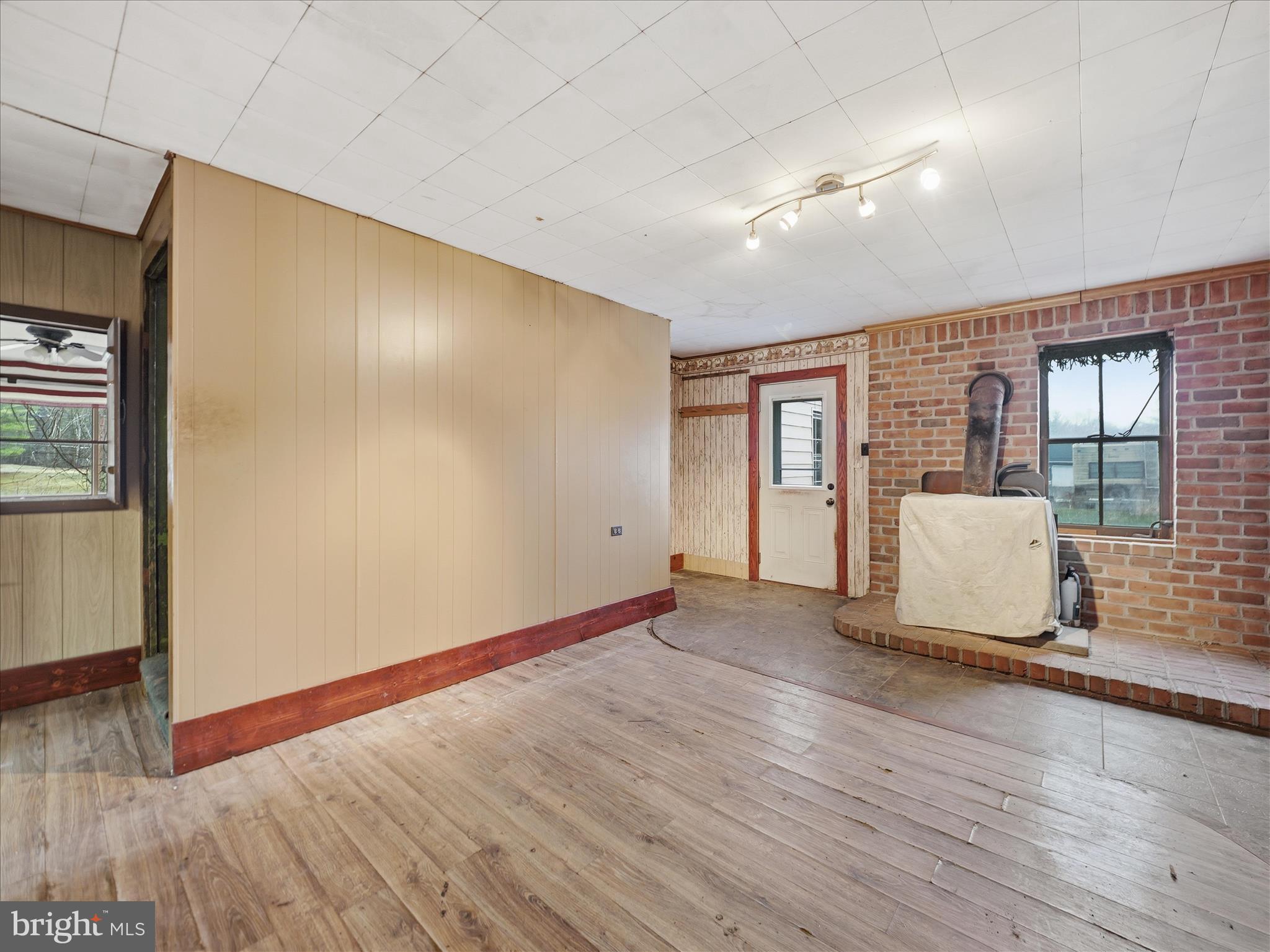 17958 Cooks Road Cassville, PA 16623 - Photo 18 of 41