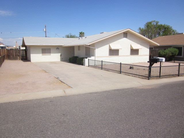 2301 South Belair Road Apache Junction, AZ 85119 - Photo 1 of 23 Welcome Home!