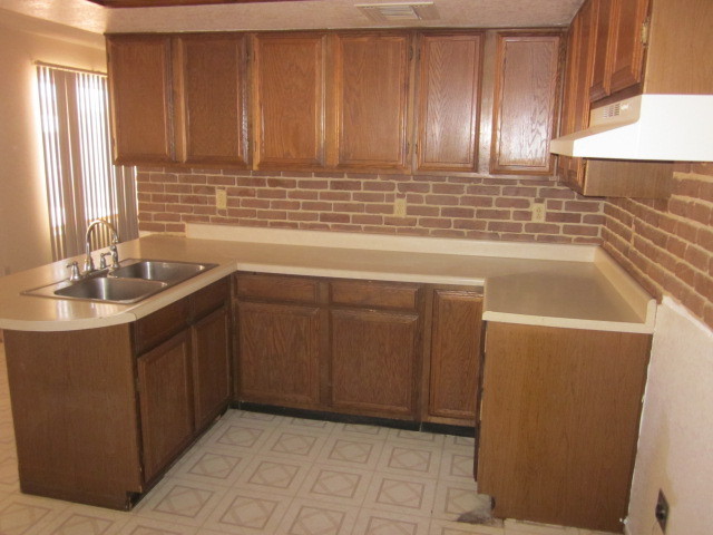 2301 South Belair Road Apache Junction, AZ 85119 - Photo 13 of 23 Kitchen
