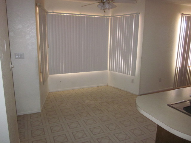 2301 South Belair Road Apache Junction, AZ 85119 - Photo 8 of 23 Eat in Kitchen