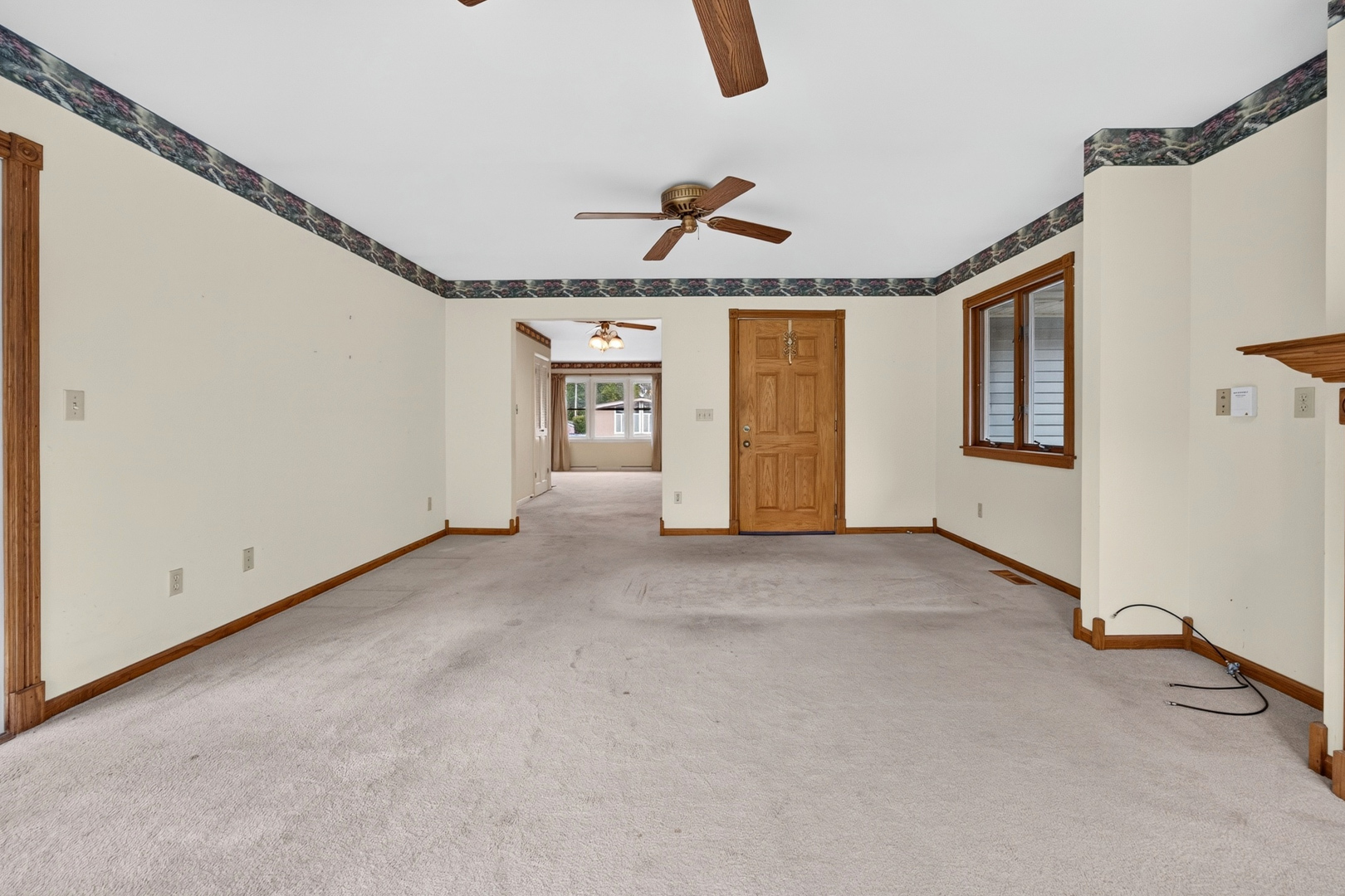 405 Warren Avenue Normal, IL 61761 - Photo 10 of 38 Gallery Image 10