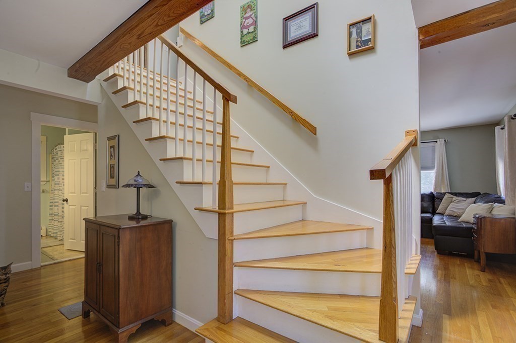 11 Susan Road Marblehead, MA 01945 - Photo 13 of 38