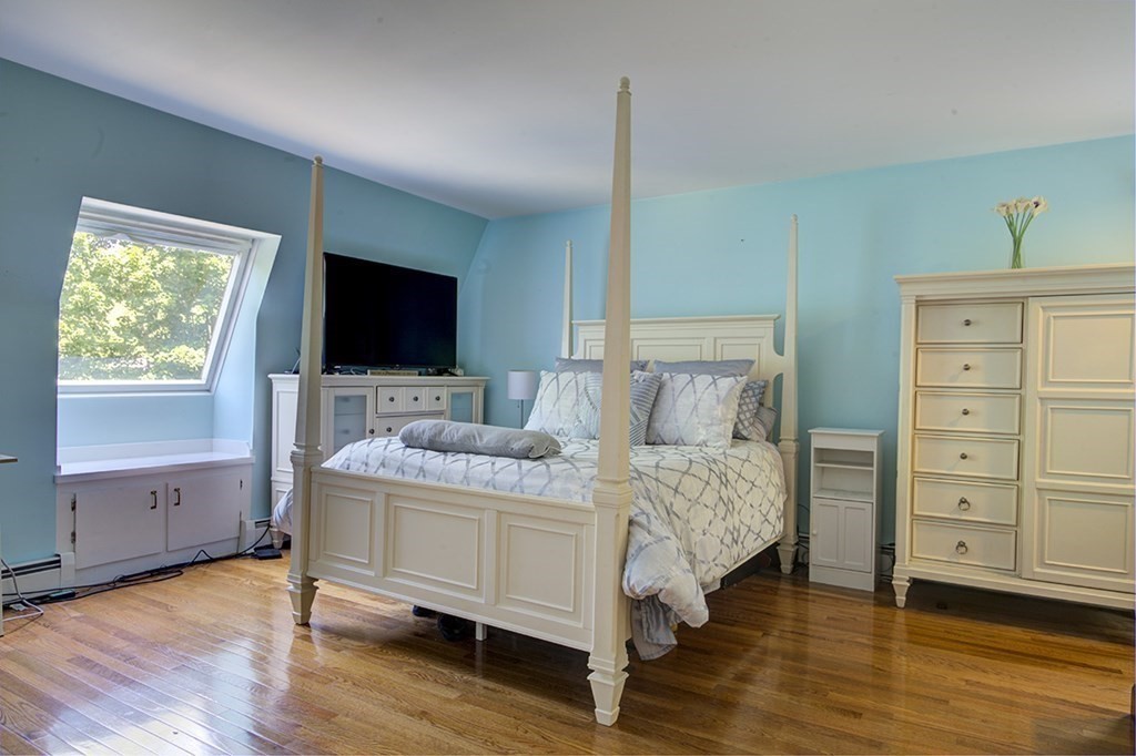 11 Susan Road Marblehead, MA 01945 - Photo 16 of 38