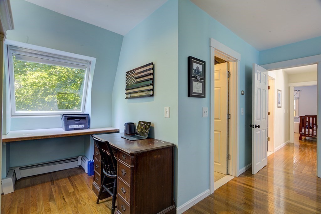 11 Susan Road Marblehead, MA 01945 - Photo 17 of 38