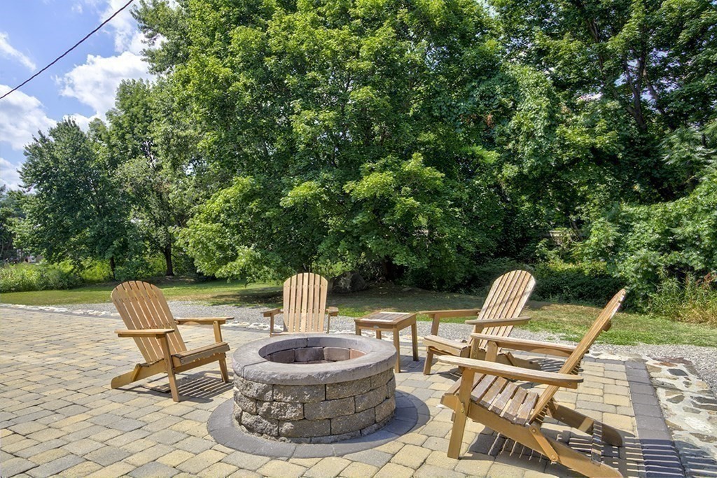 11 Susan Road Marblehead, MA 01945 - Photo 32 of 38