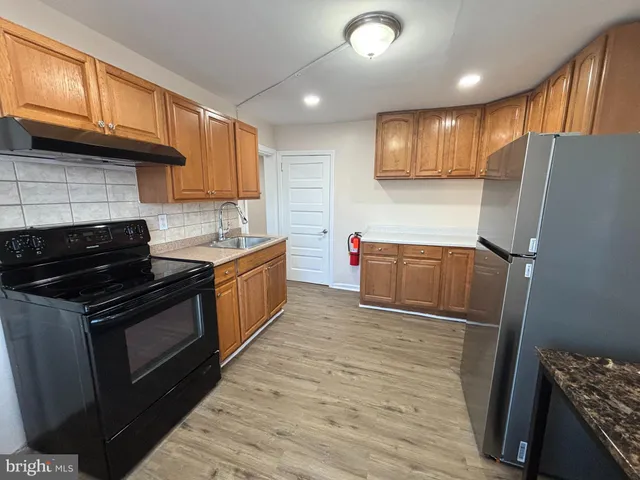 $1,500 | 518 North Black Horse Pike, Unit 2, Runnemede, NJ 08078