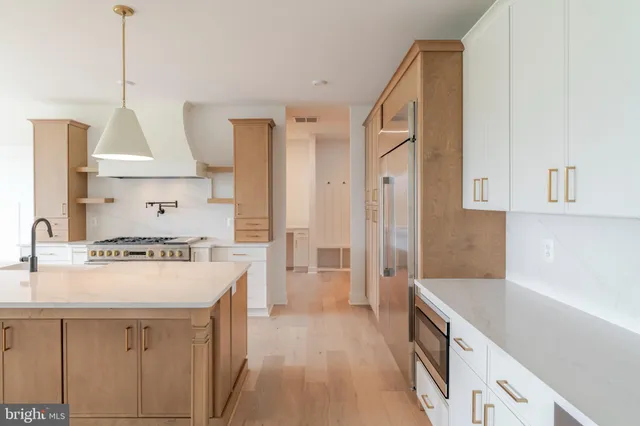 $1,598,800 | 623 Traveller Court, Lothian, MD 20711