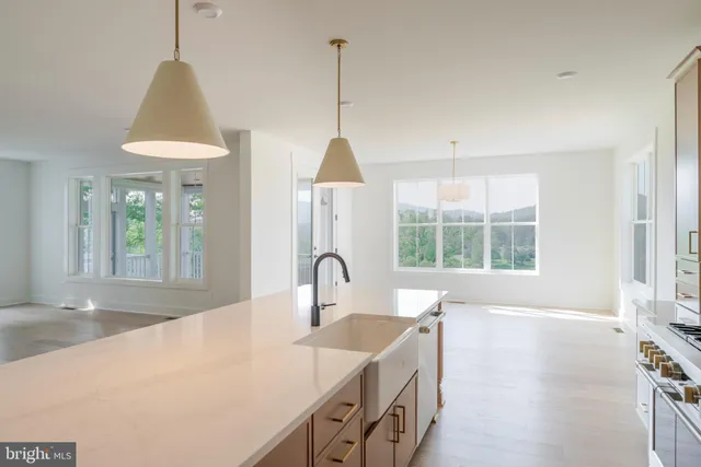 $1,598,800 | 623 Traveller Court, Lothian, MD 20711