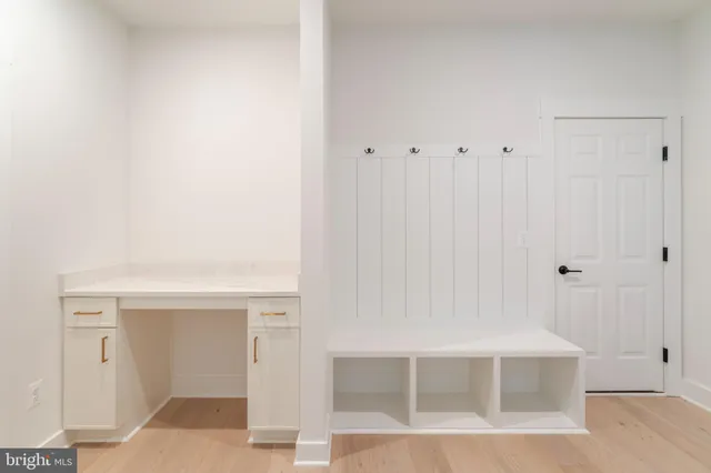 $1,598,800 | 623 Traveller Court, Lothian, MD 20711