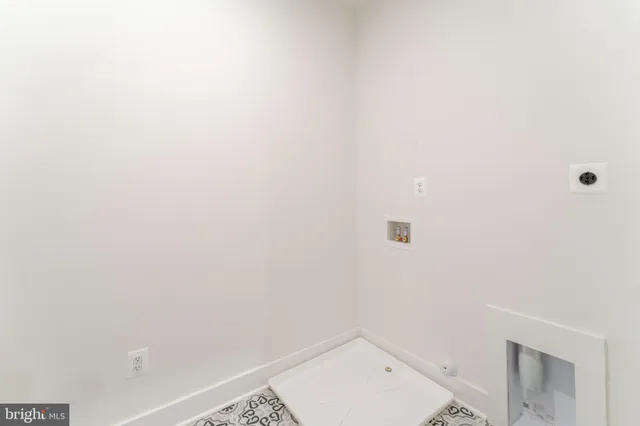 $1,598,800 | 623 Traveller Court, Lothian, MD 20711