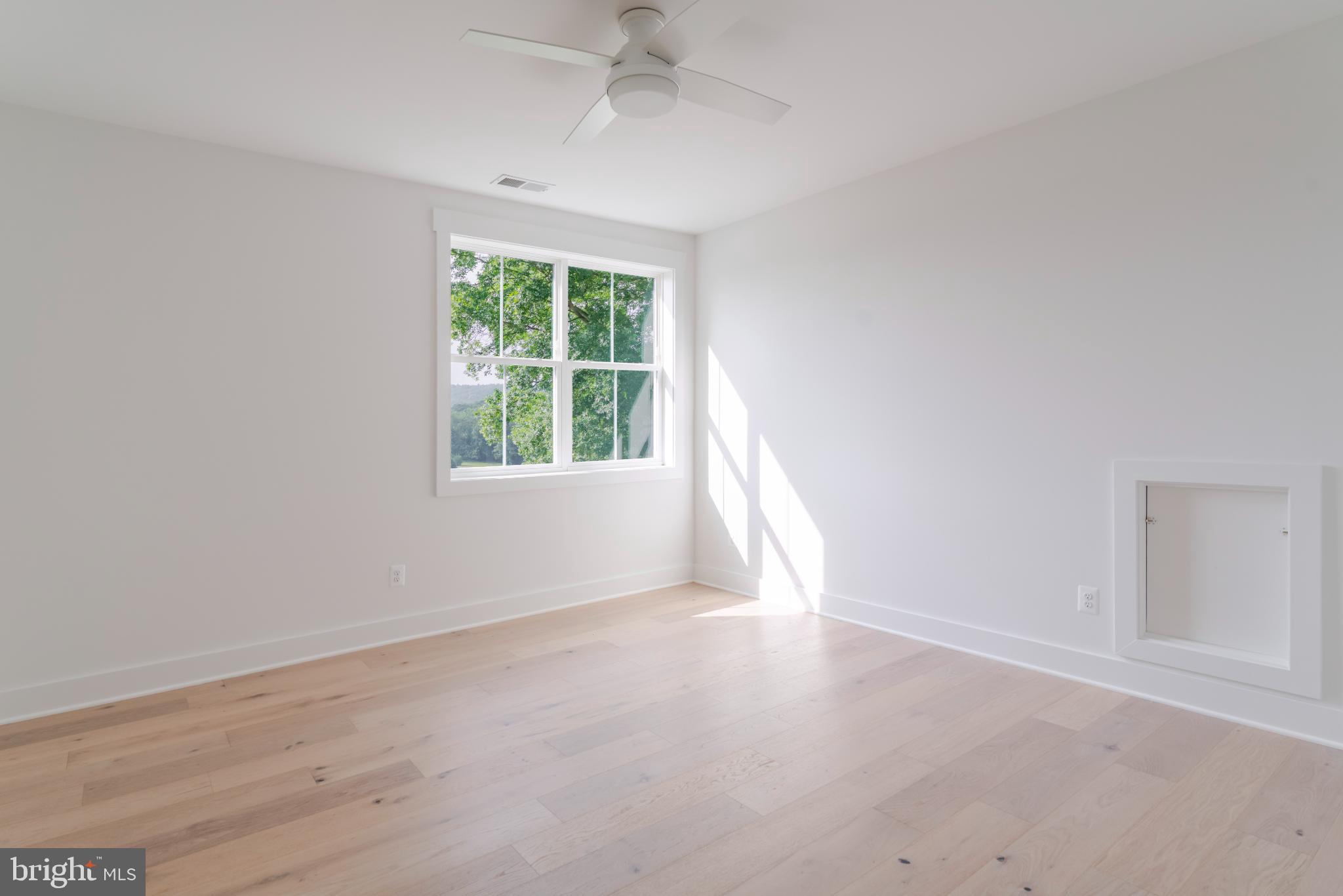 623 Traveller Court Lothian, MD 20711 - Photo 61 of 76 Bright and airy space with natural light.