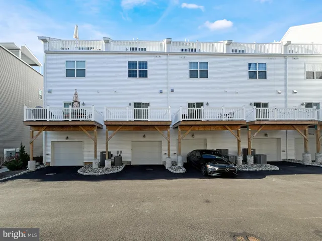 $485,000 | 107 King Street, Bensalem, PA 19020