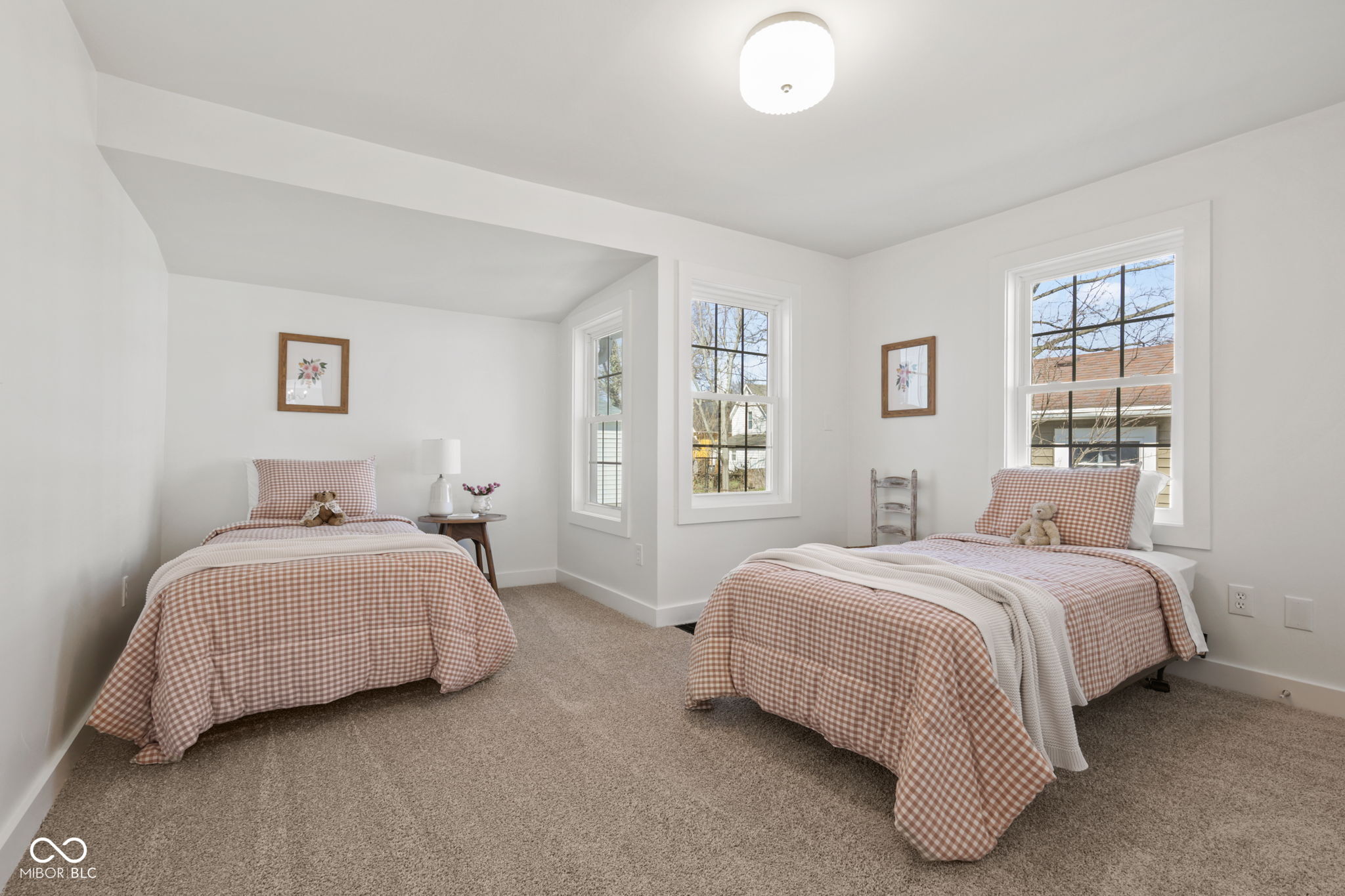 218 Walnut Street Greenfield, IN 46140 - Photo 28 of 50