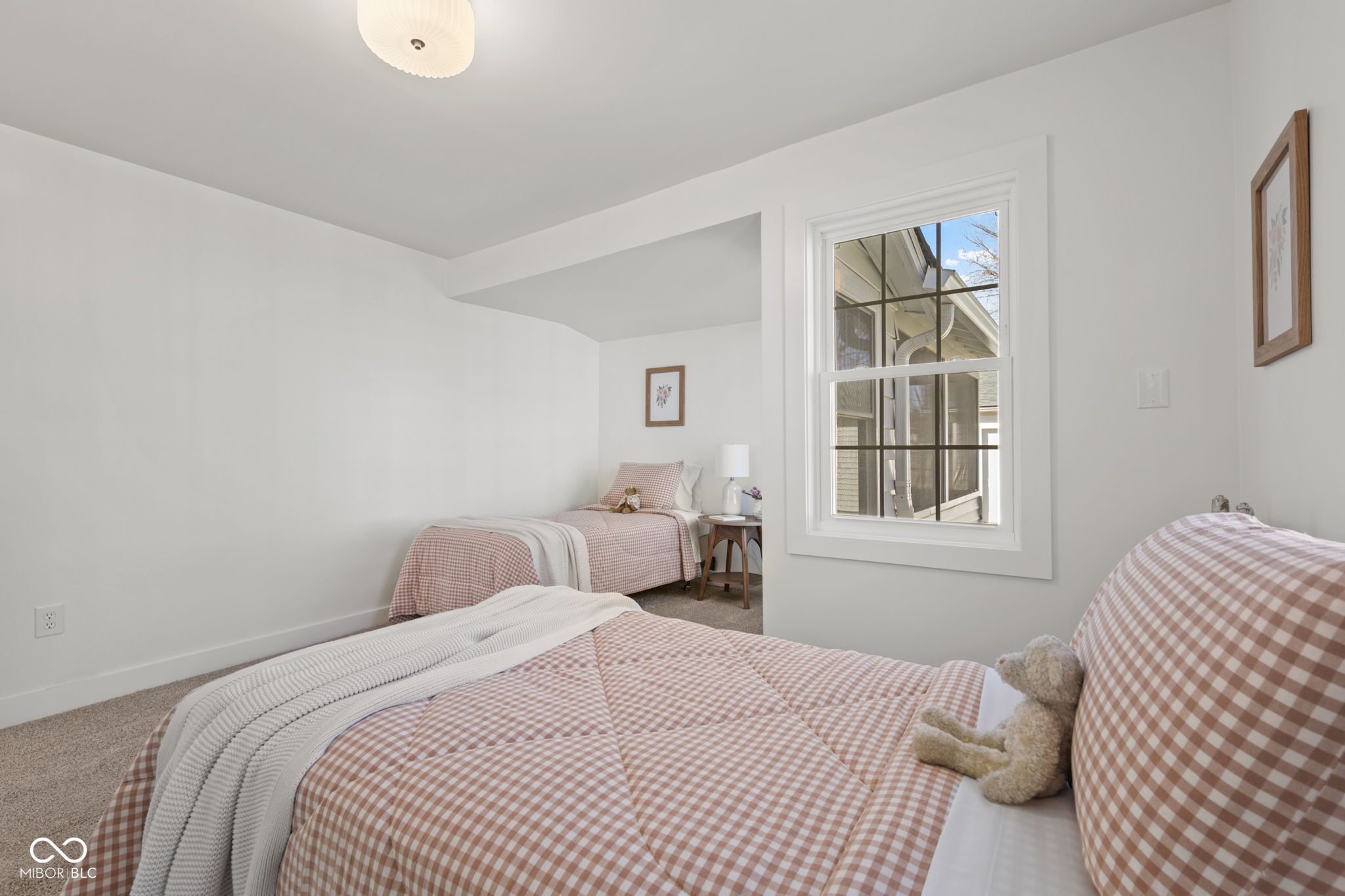 218 Walnut Street Greenfield, IN 46140 - Photo 32 of 50