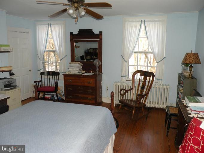 1802 Kenway Road Baltimore, MD 21209 - Photo 14 of 15 Bedroom #2