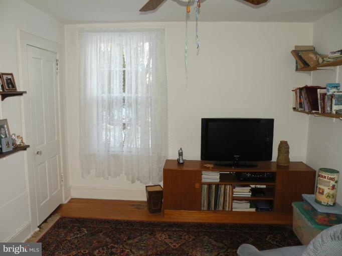1802 Kenway Road Baltimore, MD 21209 - Photo 15 of 15 Bedroom #3