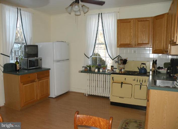1802 Kenway Road Baltimore, MD 21209 - Photo 6 of 15 Kitchen #2