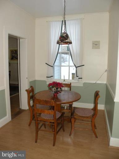 1802 Kenway Road Baltimore, MD 21209 - Photo 7 of 15 Breakfast Area