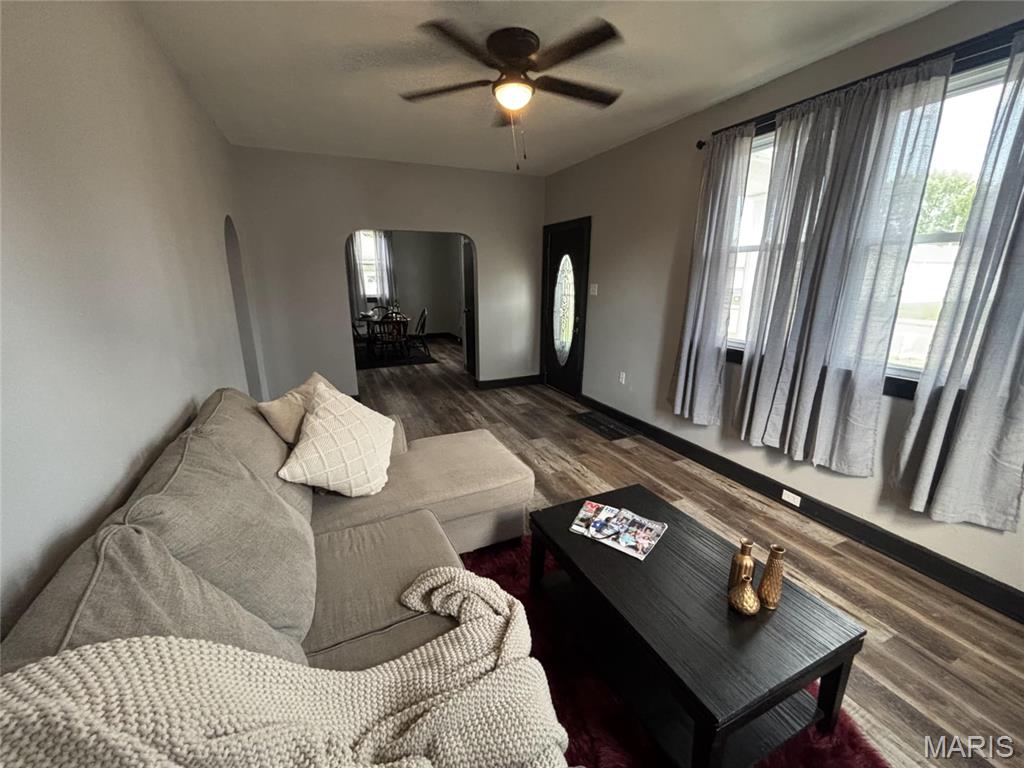 1519 Lebanon Avenue Belleville, IL 62221 - Photo 5 of 22