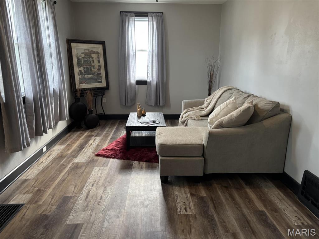 1519 Lebanon Avenue Belleville, IL 62221 - Photo 6 of 22