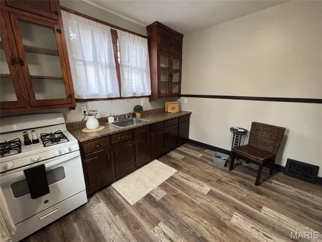 $110,000 | 1519 Lebanon Avenue, Belleville, IL 62221